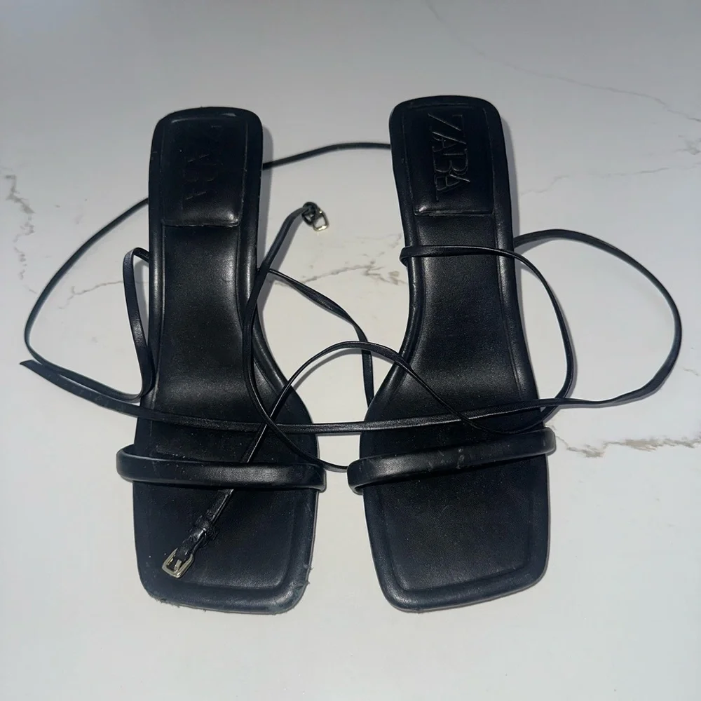 Zara Black Strappy Square-Toe Lace up Heeled Sandals - Picture 3 of 3
